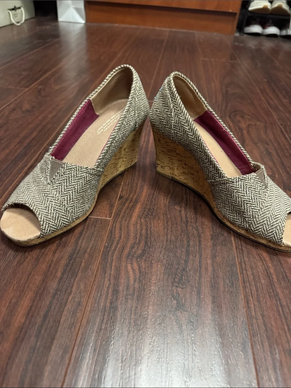 Toms classic wedge